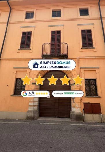 Appartamento con 6 locali in vendita in VIA MONTE ROSA, Ghemme