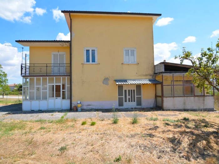 Casa quadrilocale in vendita in Guardia Lombardi