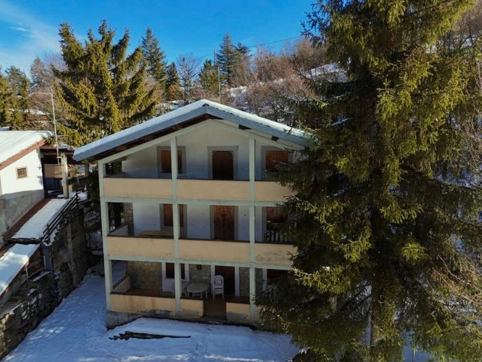 Casa con 6 locali in vendita in Frazione Caldirola, Fabbrica Curone