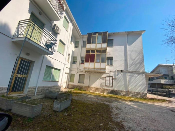 Casa con 6 locali in vendita in Centro, Cervia