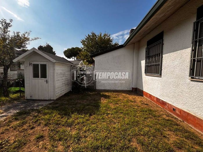 Appartamento trilocale in vendita in Viale del Lago, Lido delle Nazioni, Comacchio