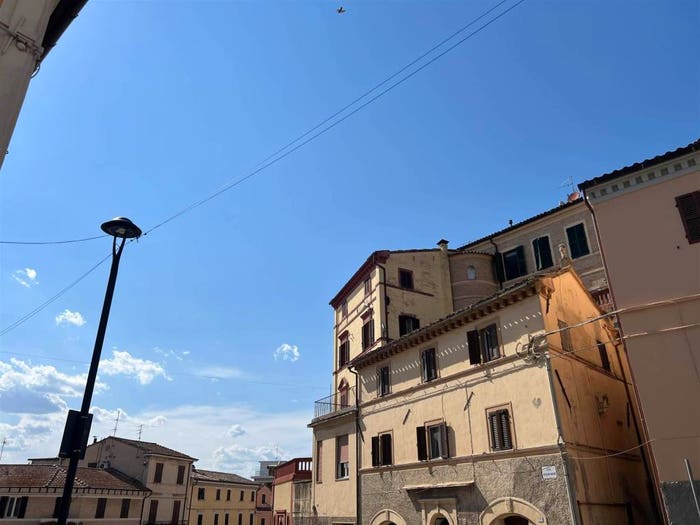 Casa con 6 locali in vendita in Centro, Polverigi