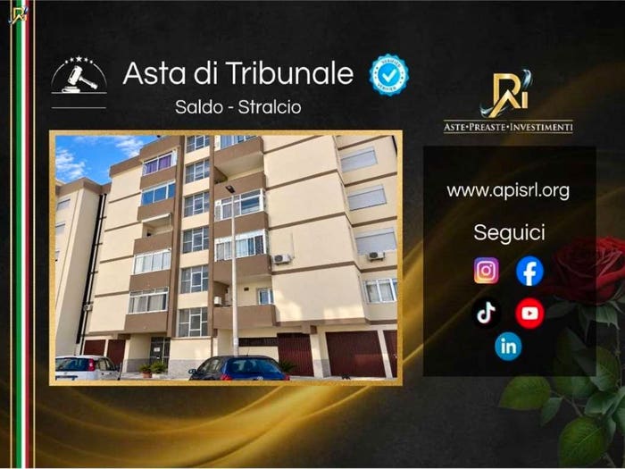 Appartamento con 6 locali in vendita in Via Giuseppe Fava, Pozzallo