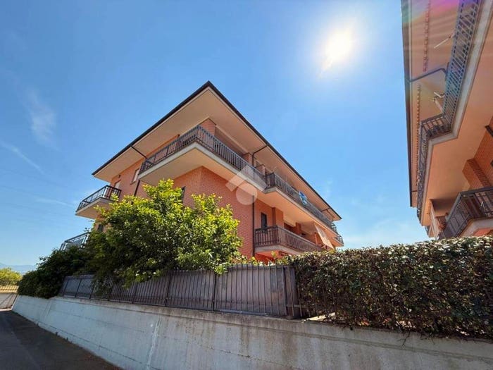 Appartamento trilocale in vendita in Via Campoleone Tenuta, Campoleone Tre Colli, Aprilia