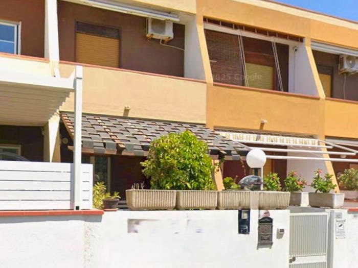 Casa trilocale in vendita in Via Caterina Carbone, Rometta Marea, Rometta