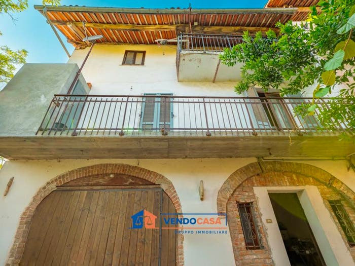 Casa con 5 locali in vendita in Via Settembre, Niella Tanaro