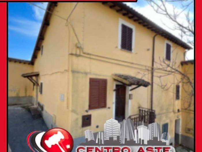 Appartamento quadrilocale in vendita in Sant'Anatolia di Narco PG Italia, Centro, Sant'Anatolia di Narco