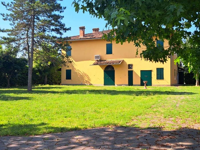 Casa con 5 locali in vendita in Via Saliceto, Zona Artigianale, Castel Maggiore