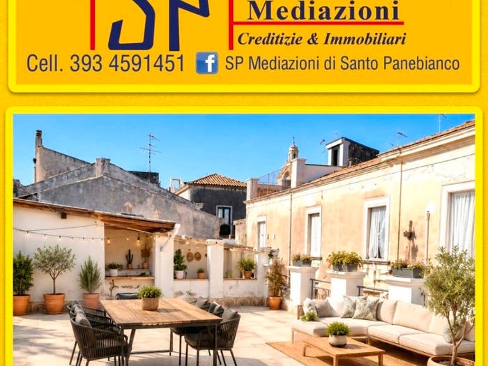Casa in vendita in Piazza San Pietro, Centro, Riposto
