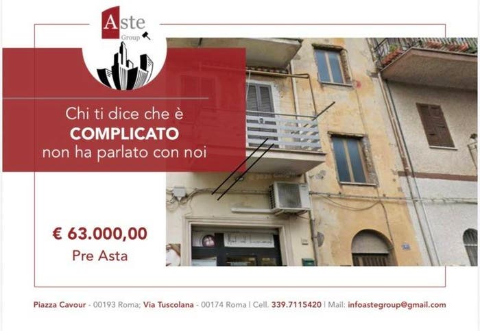 Appartamento con 6 locali in vendita in Corso Vittorio Emanuele Marcellina RM Italia Marcellina RM, Centro, Marcellina