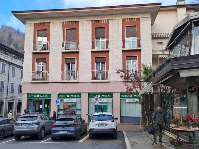 Casa quadrilocale in vendita in Via Gian Pietro Porro, Induno Olona