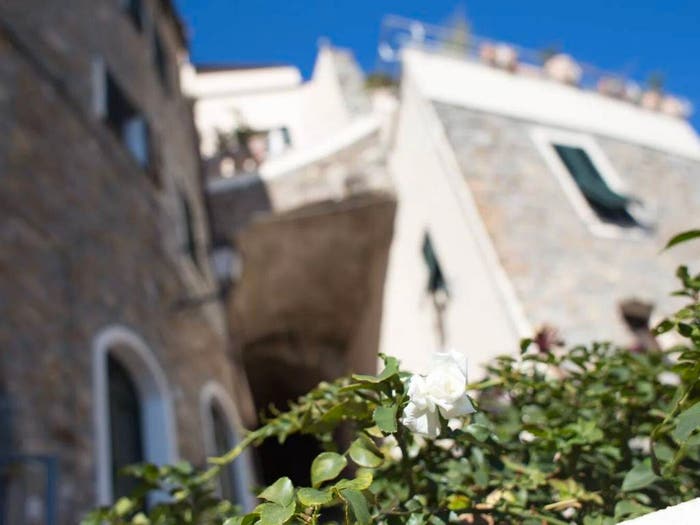 Appartamento con 5 locali in vendita in Via Xx Settembre, Centro, Cipressa