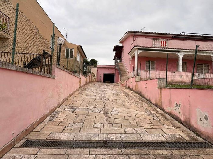 Appartamento bilocale in vendita in Via Massa di San Giuliano, Castelverde, Roma