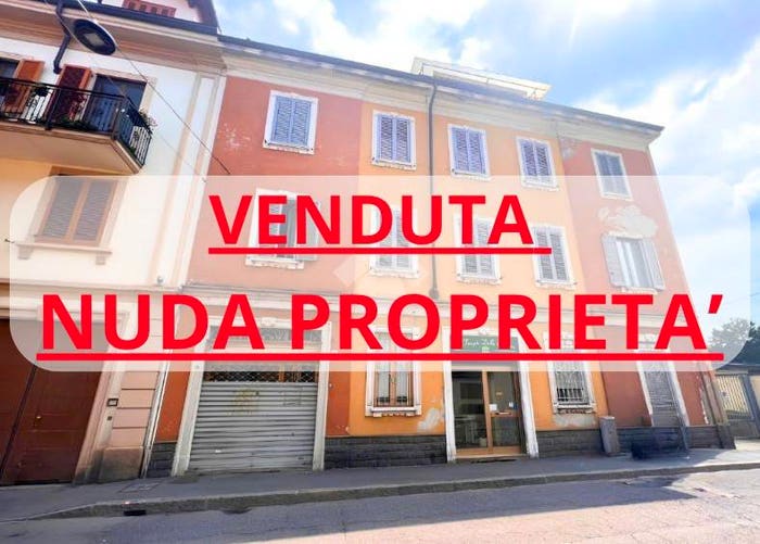 Appartamento bilocale in vendita in Via Maggio, Corsico