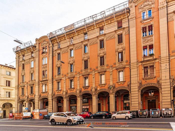 Appartamento quadrilocale in vendita in Irnerio, Bologna