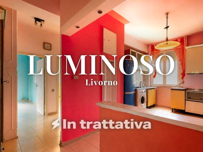 Appartamento trilocale in vendita in Via Jacopo Sgarallino, Zola Galilei, Livorno