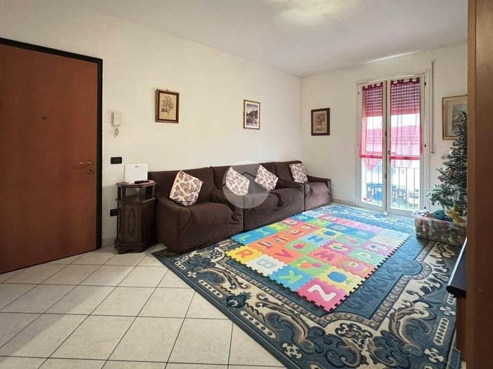 Appartamento trilocale in vendita in Via C Roda, Montanara, Curtatone
