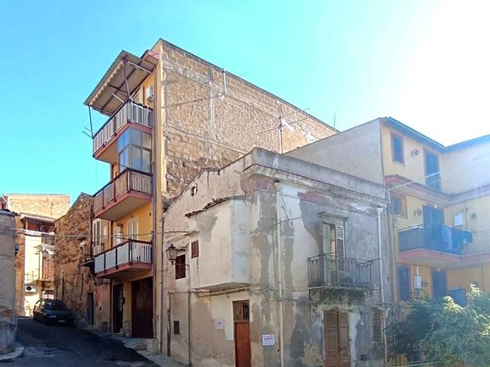 Casa trilocale in vendita in Via Principe Amedeo, Centro, Misilmeri