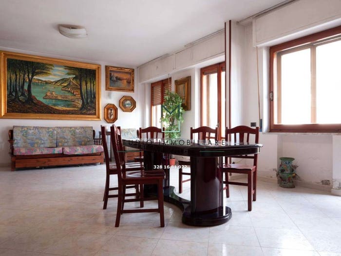 Appartamento quadrilocale in vendita in Via Ernesto Amatucci, Mercogliano
