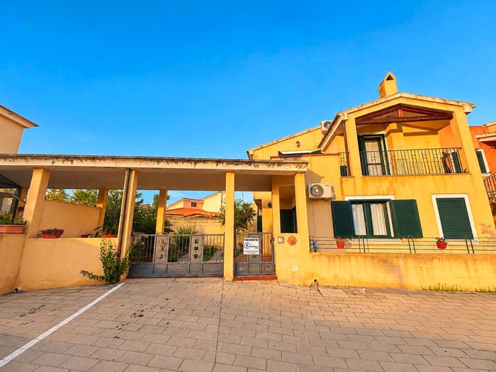 Casa con 6 locali in vendita in Via Lugano, Arbatax, Tortolì