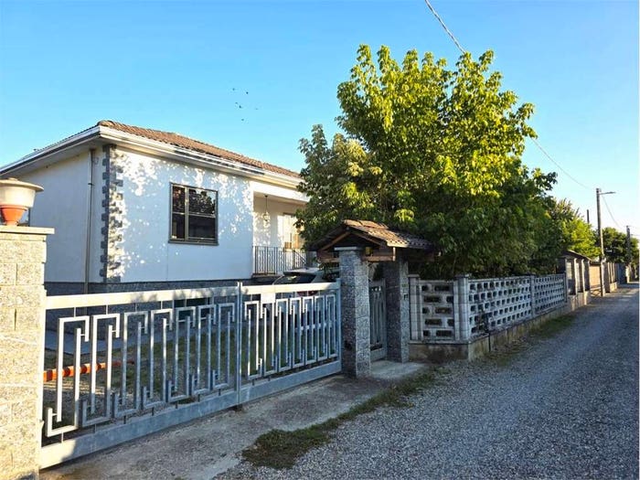 Casa con 6 locali in vendita in Via Aldo Diani, Spinetta Marengo, Alessandria