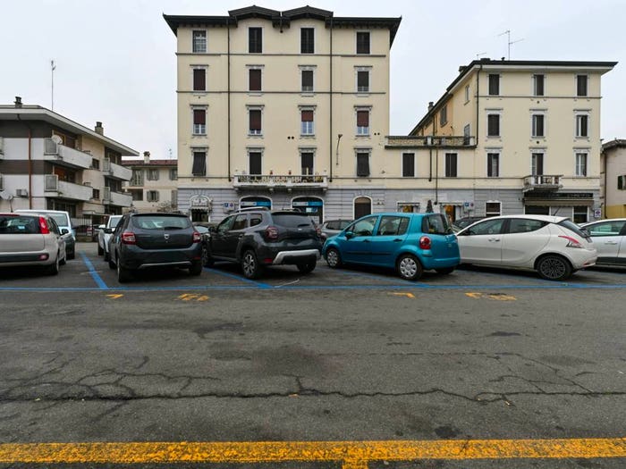Appartamento bilocale in vendita in Piazza IV Novembre, Melegnano