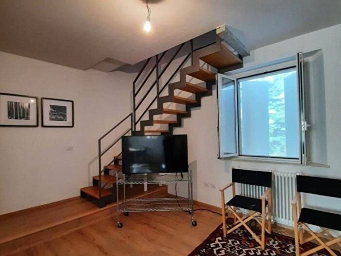Appartamento con 5 locali in vendita in Via Panoramica, Pallino II, Urbino
