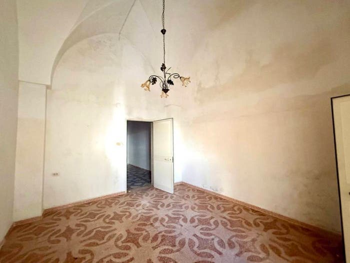Casa quadrilocale in vendita in Via Tito Livio, Centro, Leverano