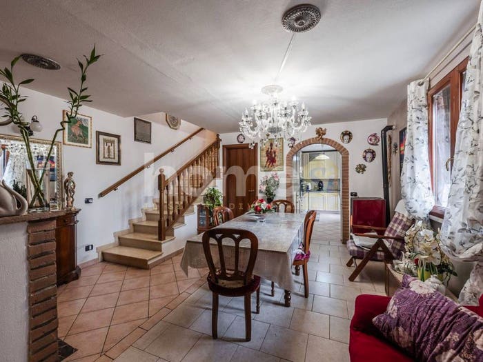 Casa con 5 locali in vendita in Via Giovanni Borghi, Prato, Correggio