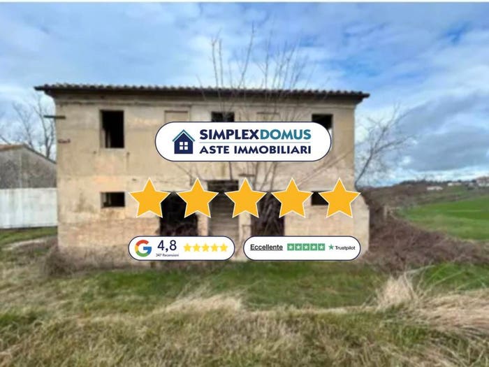 Casa con 6 locali in vendita in Contrada Gioncare, Poggio San Marcello