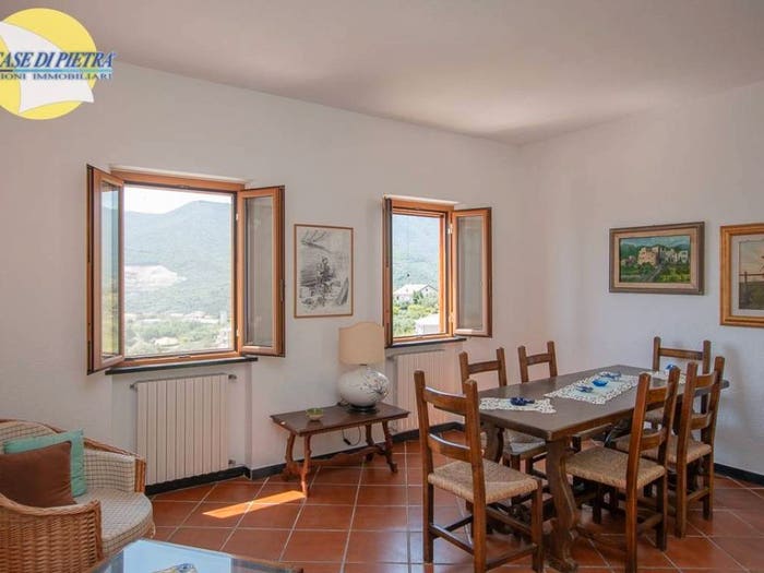 Appartamento trilocale in vendita in via mogli, Centro, Boissano