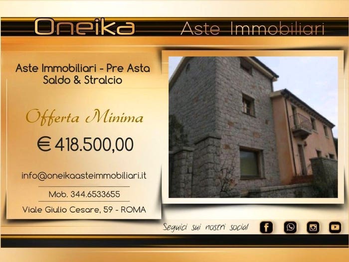Appartamento con 6 locali in vendita in Via Santa Degna, Aggius