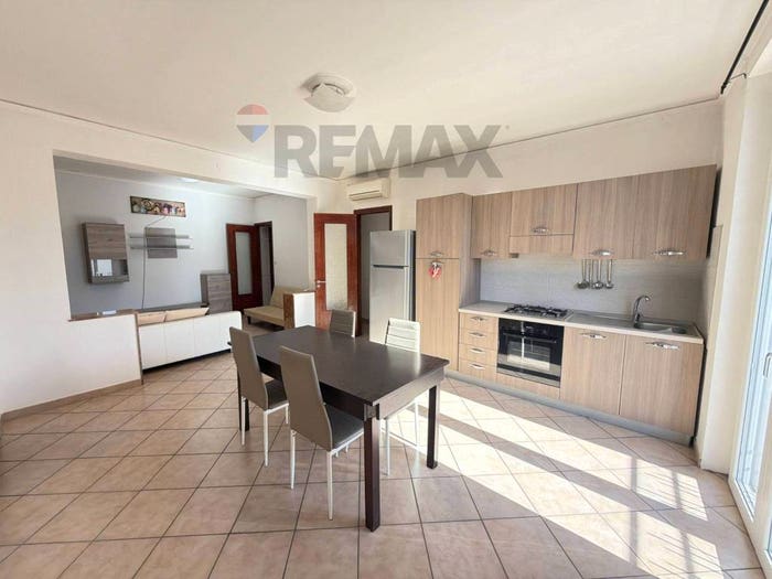 Appartamento con 5 locali in vendita in Corso Vittorio Emanuele, Centro, Terrasini