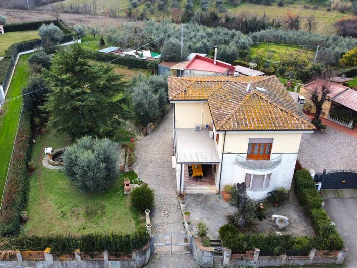 Casa con 6 locali in vendita in Via Codilungo, Lastra a Signa