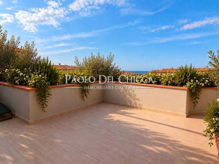 Casa con 5 locali in vendita in Via Antonio Pacinotti, Ardenza, Livorno