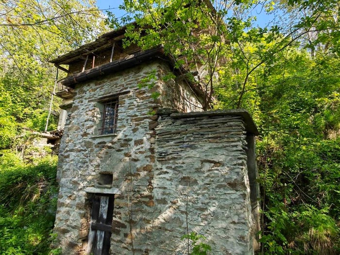 Case in Vendita e in Affitto - 3