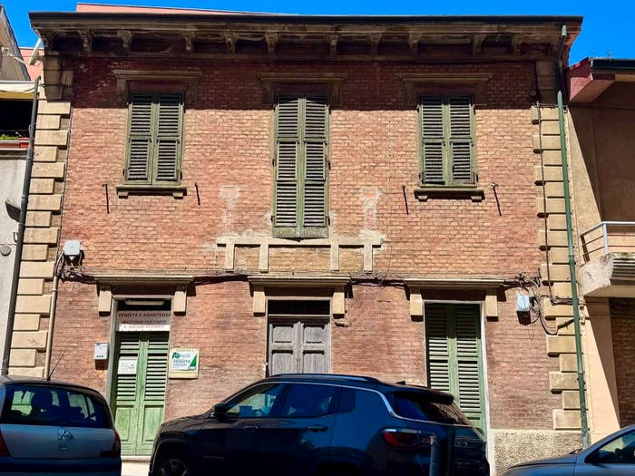 Appartamento quadrilocale in vendita in Via Trieste, Centro, Falconara Marittima