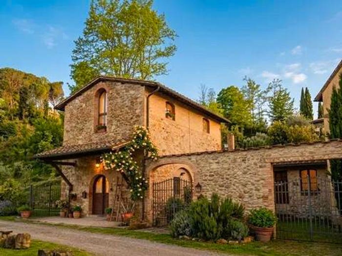 Casa con 6 locali in vendita in Via Giuseppe Di Vittorio No Number, Centro, Montaione