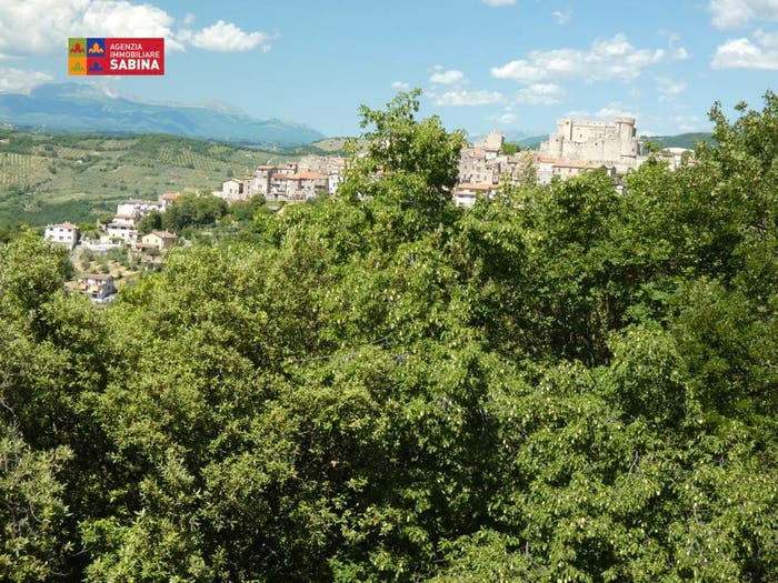 Casa con 5 locali in vendita in Via Monte Lago, Nerola