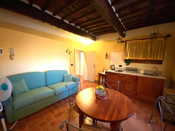 Casa con 6 locali in vendita in Località San Quirico, Castelli Pescia Nord, Pescia
