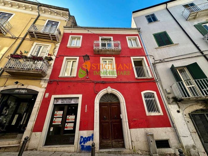 Casa con 6 locali in vendita in via Marconi, Centro Storico, Campobasso