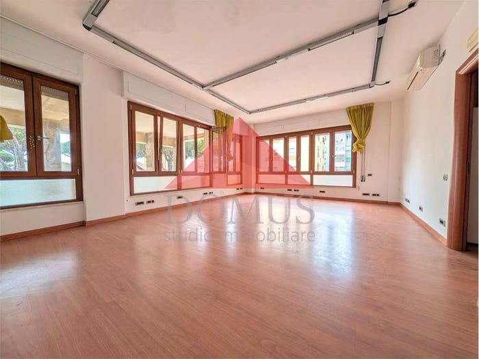 Appartamento trilocale in vendita in Centro, Piombino