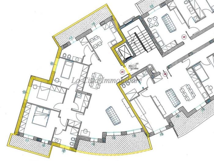 Case in Vendita e in Affitto - 2