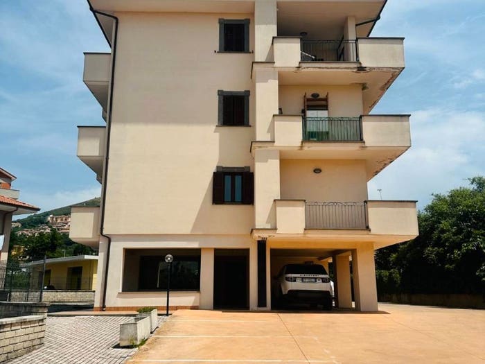 Appartamento trilocale in vendita in Via della Colombella, Centro, Palestrina