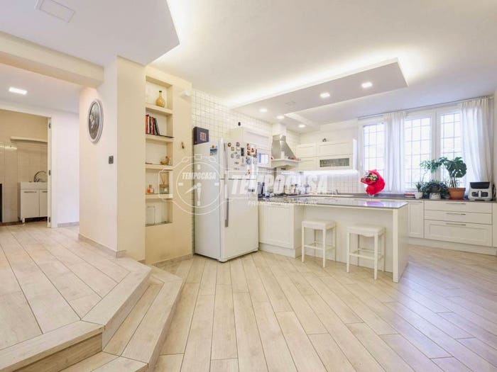 Casa con 6 locali in vendita in Via XXI Ottobre, Castenaso