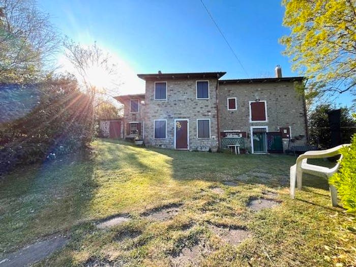 Casa con 6 locali in vendita in Castel San Pietro Terme