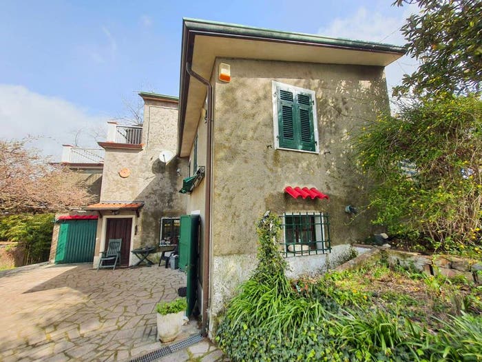 Casa con 6 locali in vendita in Via Casalecchio, Fosdinovo