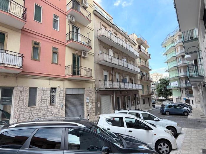 Appartamento bilocale in vendita in Via Domenico Campanella, Putignano