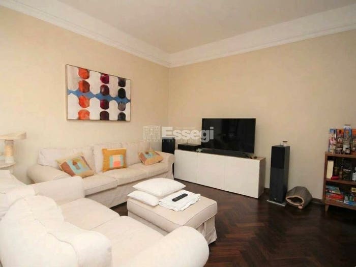 Appartamento con 6 locali in vendita in Viale Pacini, Arancio, Lucca