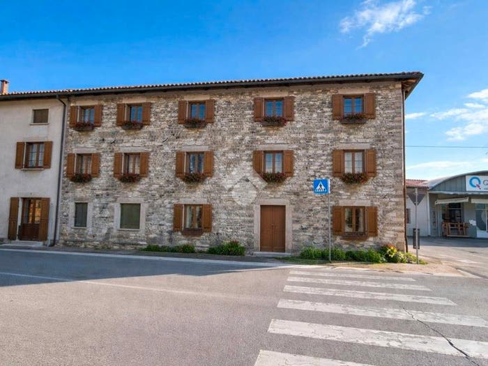 Casa quadrilocale in vendita in Via passiniotti, Centro, Montebelluna